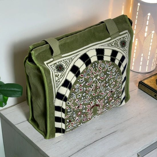 Riyadh Al Salihyen Velvet Mat